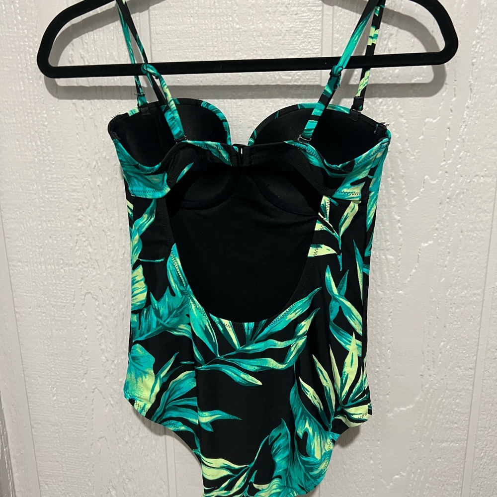 Old Navy size small tropical one piece bathing suit - Picture 3 of 4